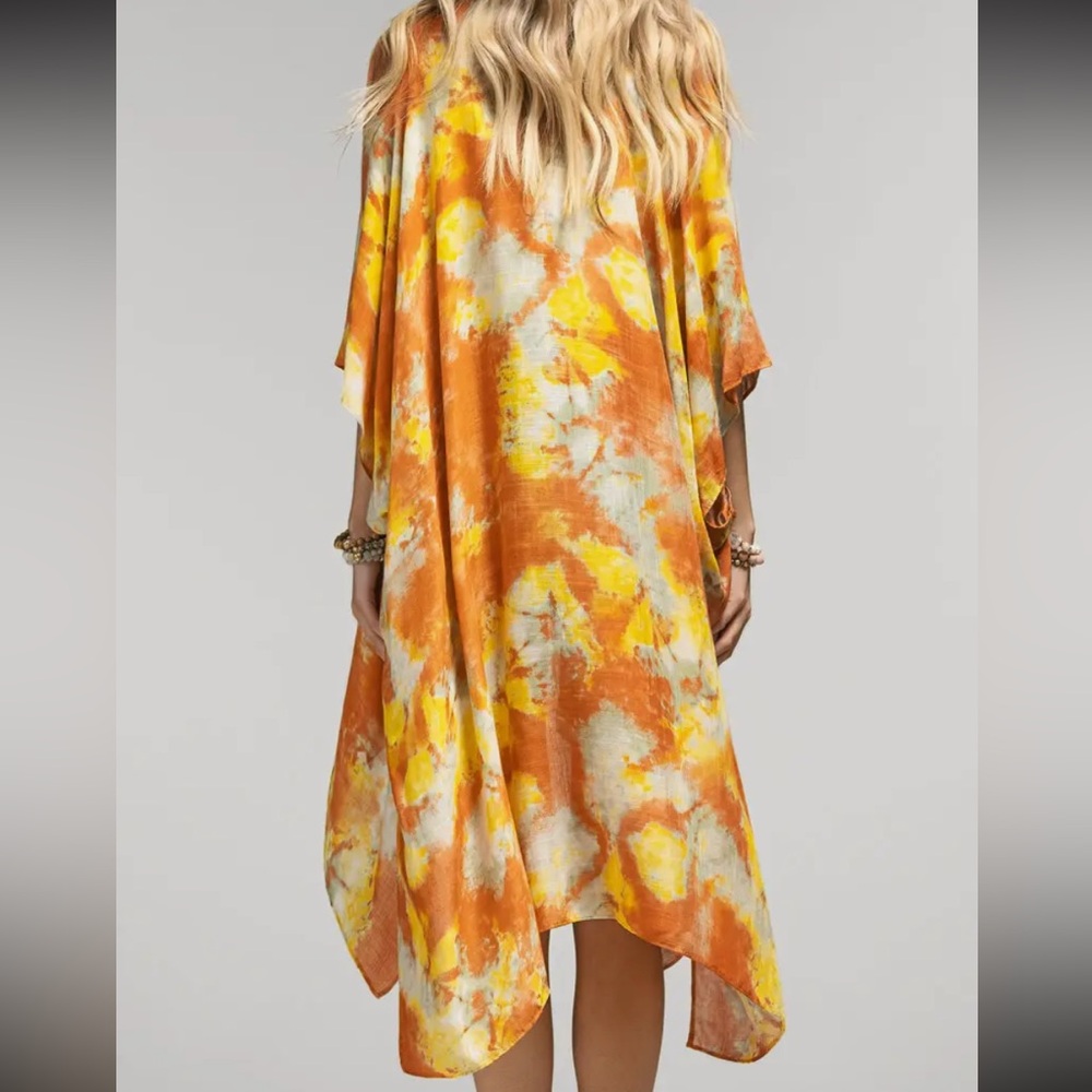 1046. Vibrant Sunnyside Tie-Dye Kimono - Picture 4 of 4